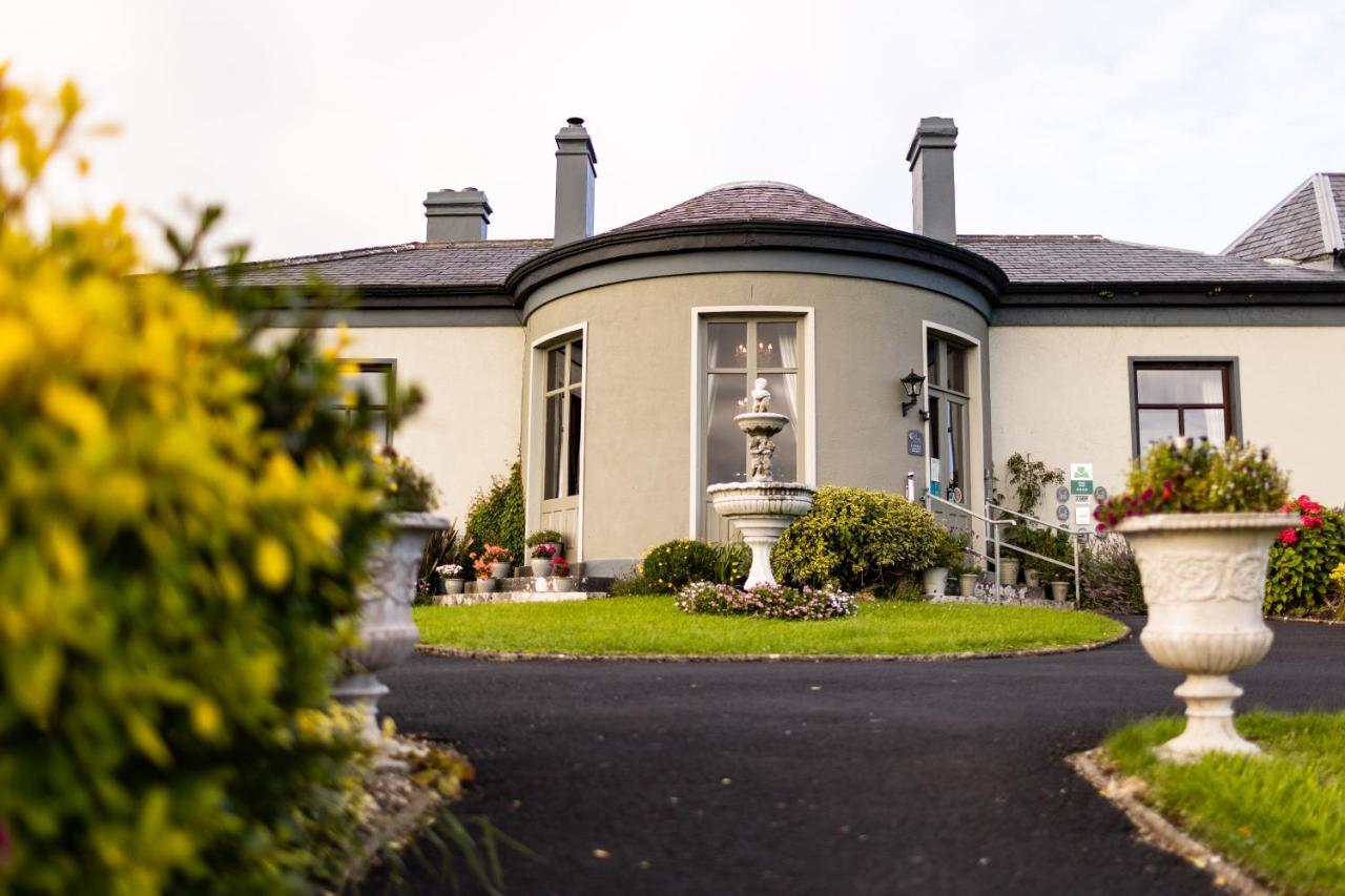Ballinalacken Castle Country House Hotel Doolin Exteriér fotografie
