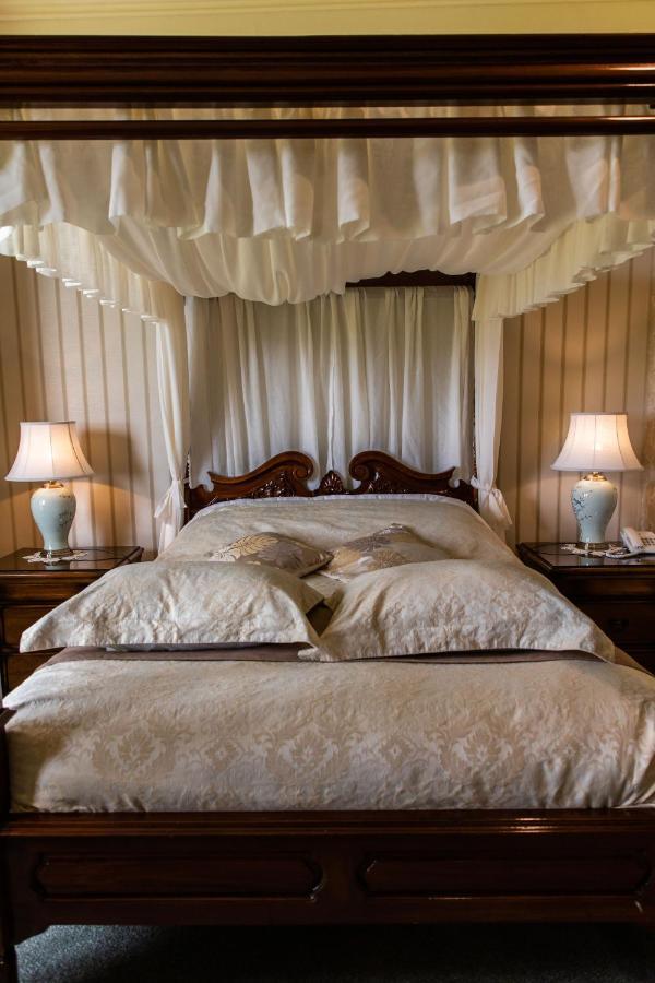 Ballinalacken Castle Country House Hotel Doolin Exteriér fotografie